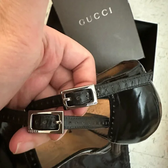 SOLD Vintage Gucci Black Patent kitten heel dress shoes size 8.5 - Picture 15 of 17
